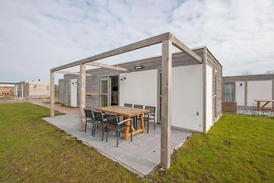 Lodge moderno vicino alla spiaggia
