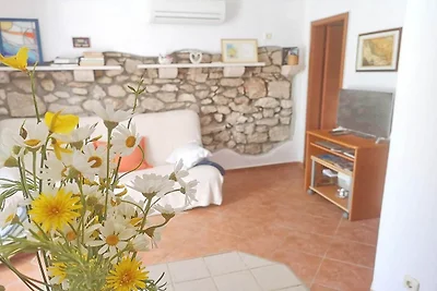 Olive's Apartment-Two Bedroom Apartment with...