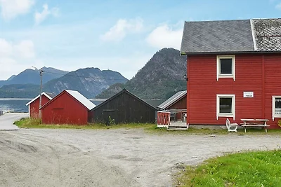 4 persone case ad Måndalen