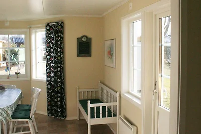4 Personen Ferienhaus in Tvååker-By Traum