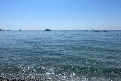 Bellissimo appartamento sul Mare a Giardini...