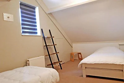 Rustplek met omheinde tuin