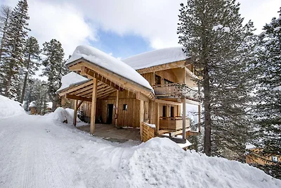 Üppiges Chalet mit Whirlpool