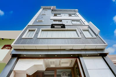 Soggiorni Premium al Model Town dell'Hotel...