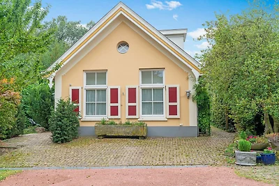 Leuk vakantiehuis in Oldenzaal met een...