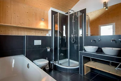 Schönes Chalet mit Sauna