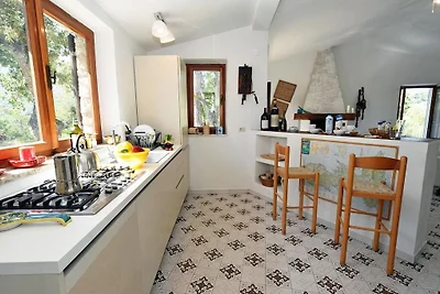 Scenografica casa vacanze con piscina
