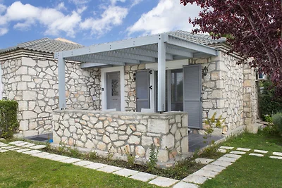 Villa vicino al mare ad Agrilia
