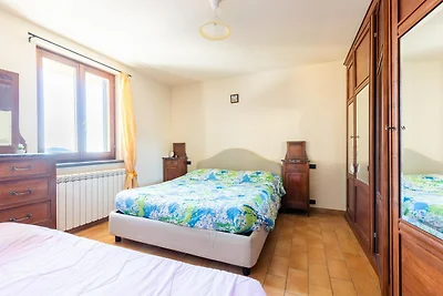 Haus am Hang in Marliana