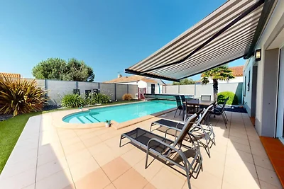 Villa in Saint-Gilles mit privatem Pool