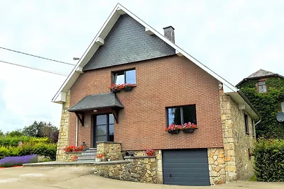 Verlockendes Ferienhaus in Waimes mit Garten