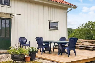 4 Sterne Ferienhaus in UDDEVALLA