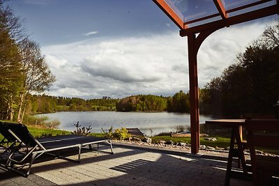 Casa vacanze direttamente al lago a Dabie