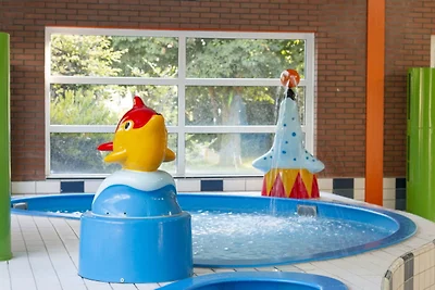 Familienvilla mit Terrasse in Andijk