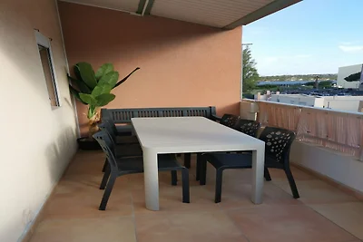 Apartment for 6 in Agde
