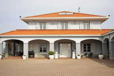 Splendida Villa Magna con piscina e parco