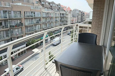 Appartement in Nieuwpoort met centrale...