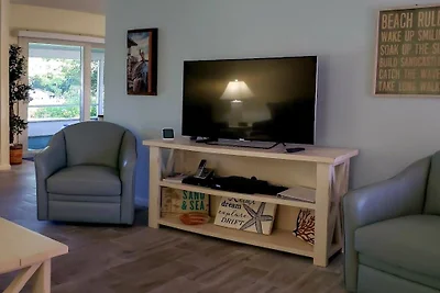 Holiday home with 2 bedrooms