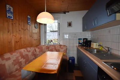 Gemütlicher Bungalow in Stove an der Ostsee