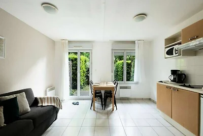 Appartamento a Lione con Piscina