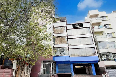 Supercollectie O Banaswadi