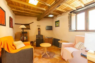 Wohnung in Castrotaסe mit Garten