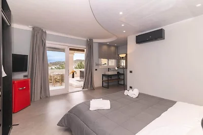 Apartment mit Meerblick, Whirlpool und Balkon