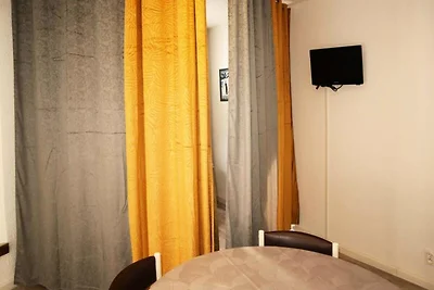 Wohnung in Boussolenc mit Skizugang