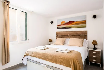 Apartment in Cala'n Forcat mit Pools