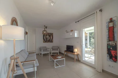 Apartment mit privatem Pool
