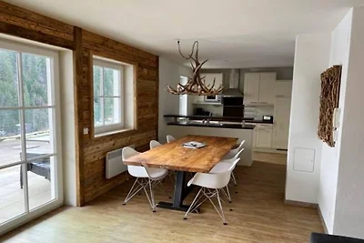 Alpine Apartment Near Ski Lift