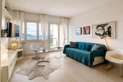 Wohnung in Luino mit Seeblick Maggiore