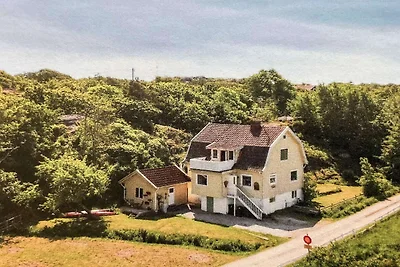 8 Personen Ferienhaus in KLÖVEDAL-By Traum