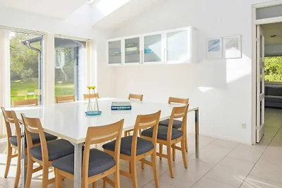 14 Personen Ferienhaus in Grenaa-By Traum