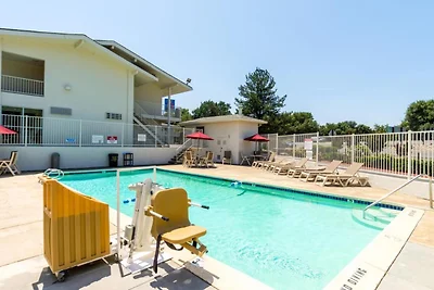 MS6 Redding CA|2 volledige bedden|...