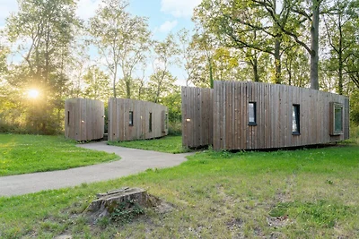 Belvilla, ruhiger Rückzugsort am Waldrand.