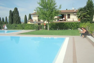 Elegantes Ferienhaus in Lazise mit privatem...