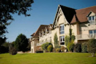 Wohnung in Saint Arnoult nahe Golfplatz