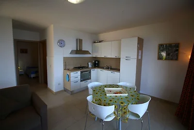 Gemütliche Wohnung in Parghelia mit Terrasse