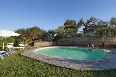 Villa con 2 camere da letto