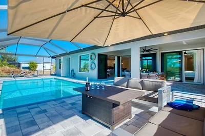 Villa in Cape Coral mit Schwimmbecken