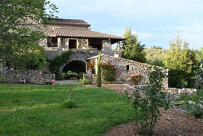 Villa in Largentiere mit Garten