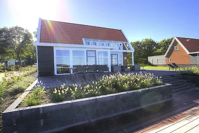 Villa in Hulshorst mit Terrasse