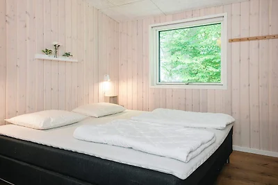14 Personen Ferienhaus in Glesborg-By Traum
