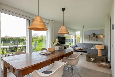 Ruim vakantiehuis met tuin