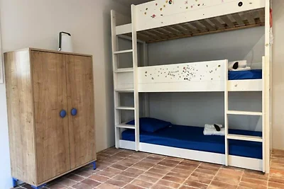 Villa nahe Bourdaines Strand mit Pool