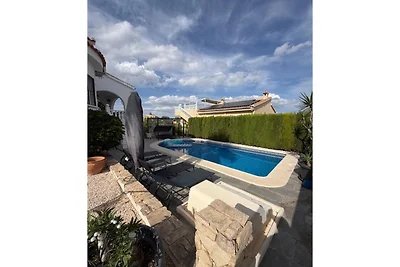Costa Blanca Poolside Bliss