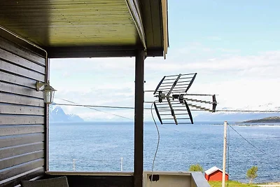9 Personen Ferienhaus in Lyngseidet