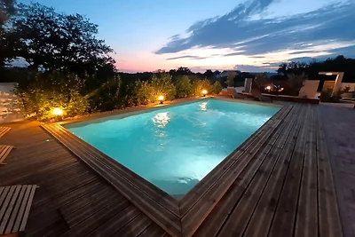 Moderno rifugio vicino alla costa di Zara