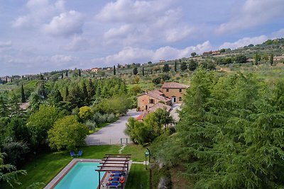Bellissima villa con piscina a Cortona
